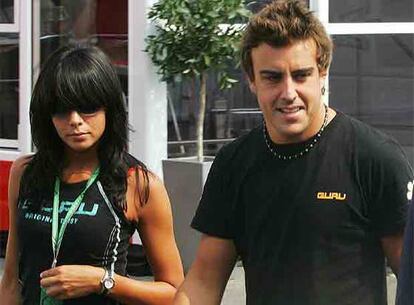 Fernando Alonso y Raquel del Rosario.