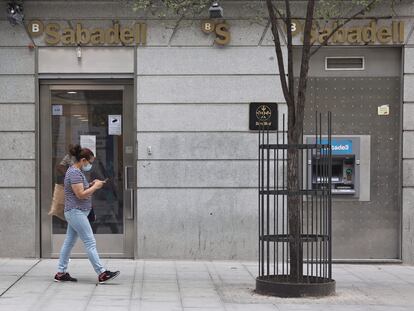 Oficina de Banco Sabadell en Madrid.