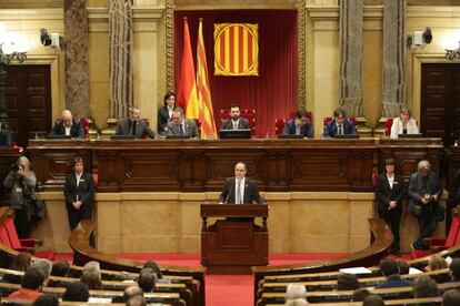 Jordi Turull durante su discurso en la sesión de investidura en el Parlament de Cataluña, el 22 de marzo.