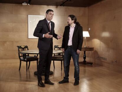 Reunión de Pedro Sánchez y Pablo Iglesias, el pasado mes de julio en el Congreso de los Diputados.