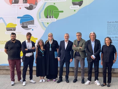 En el centro, de izquierda a derecha, la directora de Manifesta, Hedwig Fijen, el alcalde Jaume Collboni y el secretario de Estado Jordi Martí, durante la presentación de la bienal, este jueves.