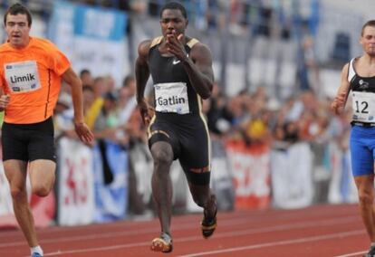 Justin Gatlin ha ganado su primera carrera de 100 m en Rakvere (Estonia) tras cuatro años sancionado por dopaje.
