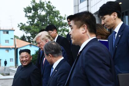 Trump había querido visitar la Zona Desmilitarizada en 2017, durante una visita anterior a Corea del Sur, pero el mal tiempo le obligó a abandonar esos planes.