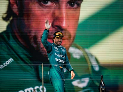 Fernando Alonso, en el podio del GP de Australia de esta temporada de Fórmula 1.