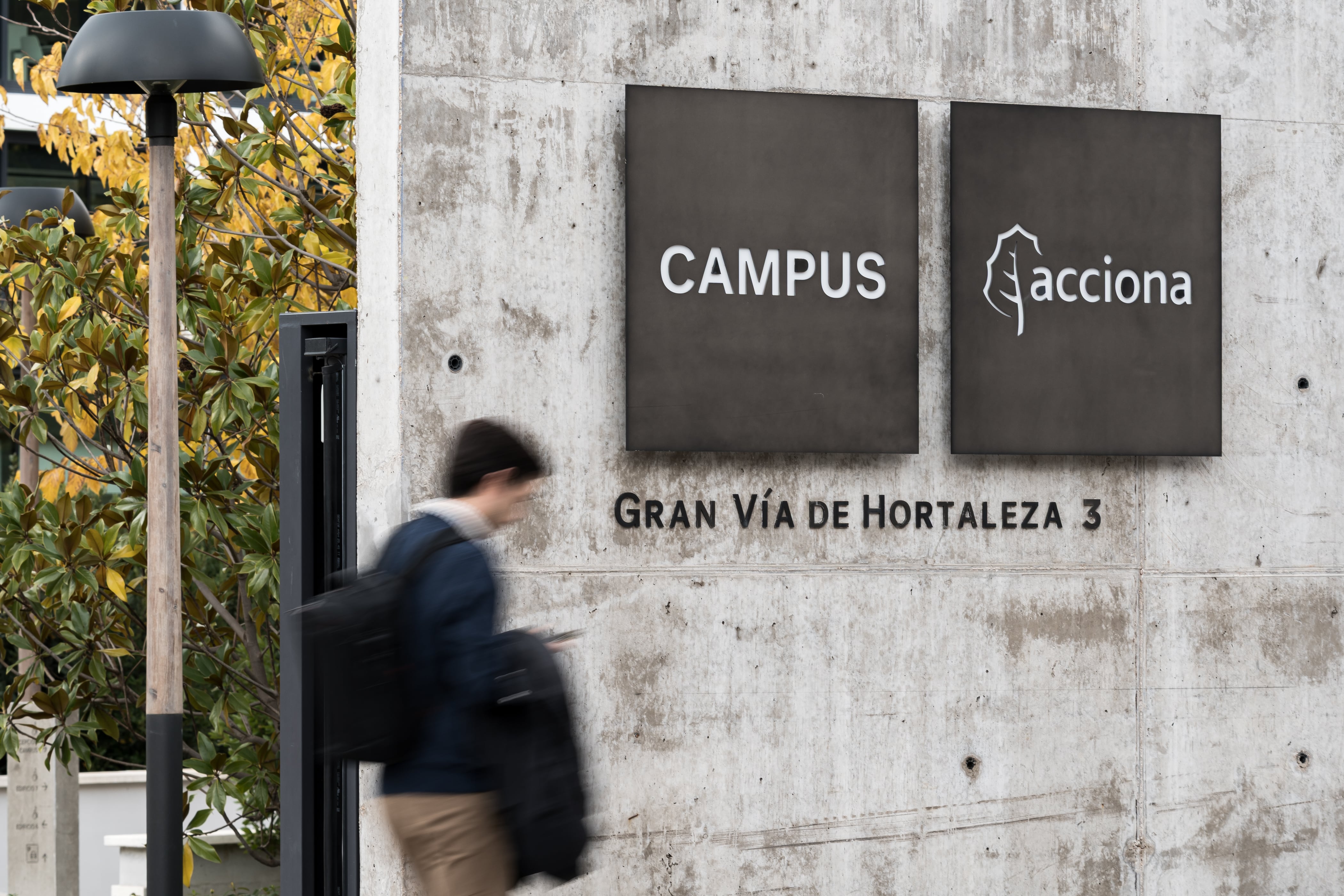 PwC, KPMG y EY pujan por ser el auditor de Acciona los próximos tres años