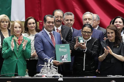 Rosa Icela Rodríguez primer informe de gobierno al legislador Sergio Gutiérrez este lunes.