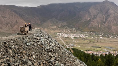 Uma vida precária nas ricas montanhas de Albânia