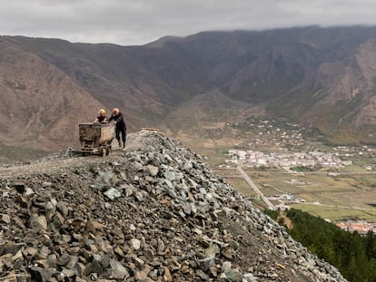 Una vida precaria en las ricas montañas de Albania