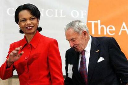 La secretaria de Estado, Condoleezza Rice, y David Rockefeler.