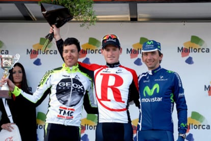 Xavier Tondo (a la derecha) en el podio de la reciente Vuelta a Mallorca