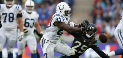 Partido de fútbol americano entre Jacksonville Jaguars e Indianapolis Colts.