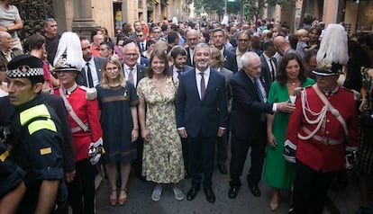 Jaume Collboni, en el centro, presidiendo el 'seguici' de autoridades de La Mercè.