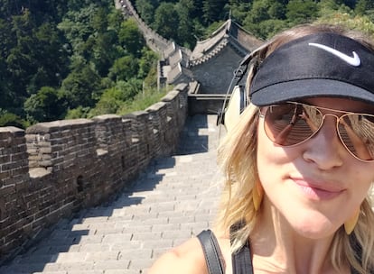 Sara García Alonso, en la Gran Muralla durante su viaje a China en le verano de 2019.