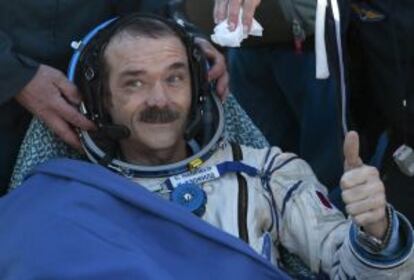 Chris Hadfield, tras aterrizar el martes en Kazajistán.