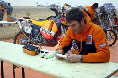 El piloto español Marc Coma, ayer antes de tomar la salida.