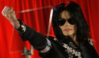 Michael Jackson, durante la rueda de prensa en Londres en la que anunci&oacute; su vuelta a los escenarios, en 2009.