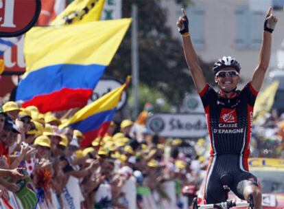 Luis León Sánchez celebra su victoria de etapa en Saint-Girons.