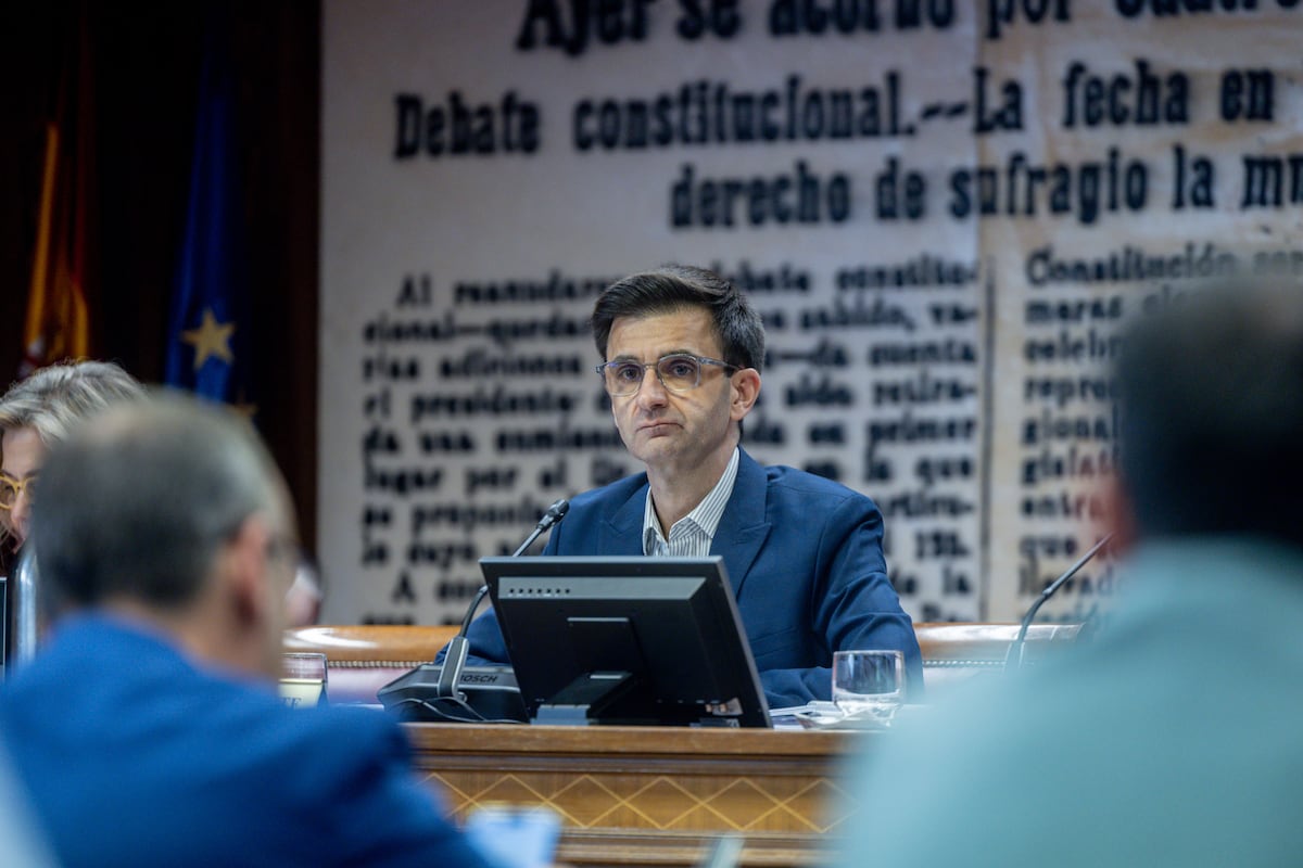 RTVE pide "disculpas" por subtitular a la madre del futbolista Fabián Ruiz en un documental: "Fue un gran error