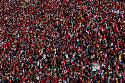 Partidarios del presidente brasileño Luiz Inácio Lula Da Silva, durante la ceremonia de toma de posesión, el pasado 1 de enero en Brasilia.