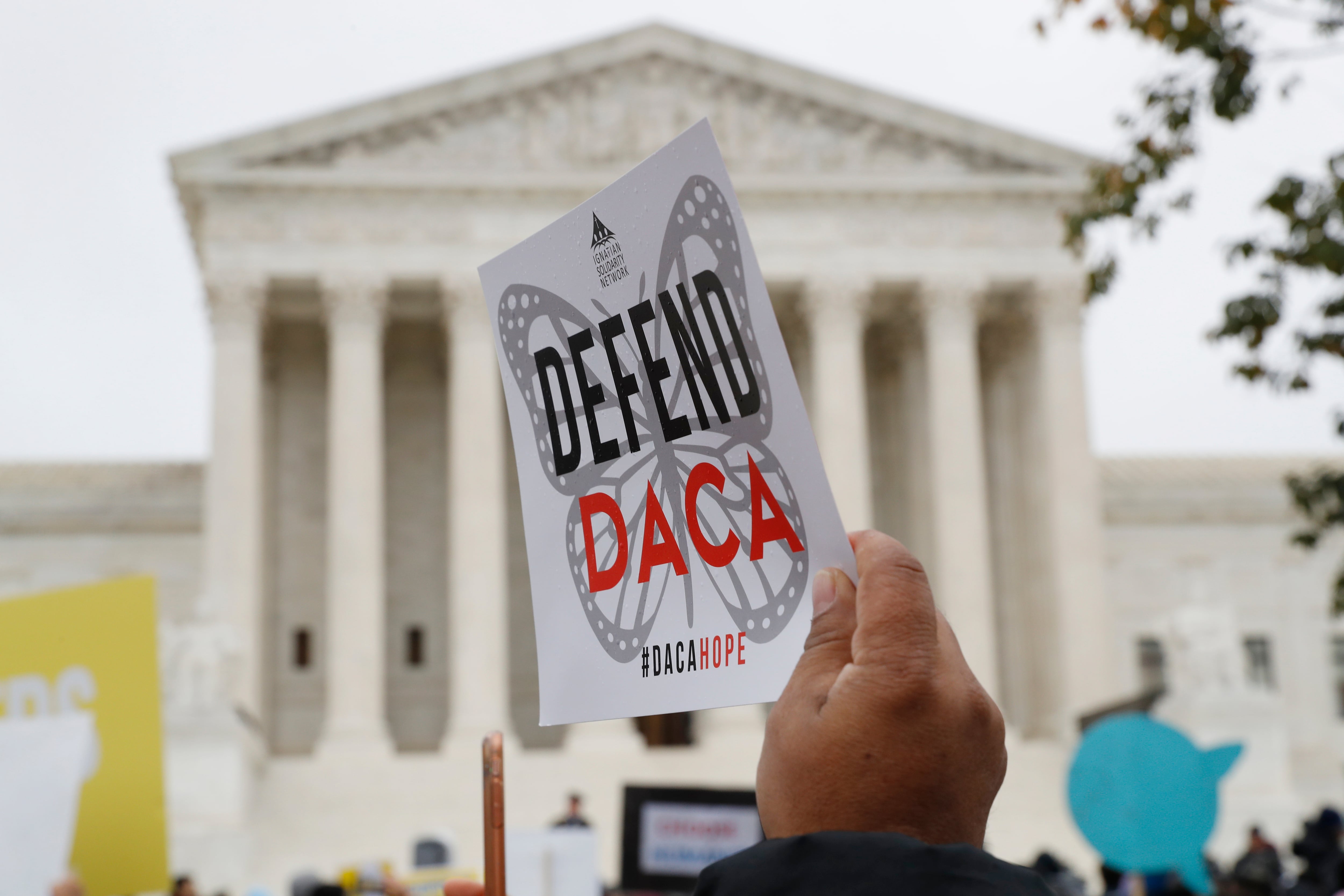 Congresistas demócratas apuntan a la deportación de los ‘dreamers’ como otra razón del bloqueo a Seguridad Nacional