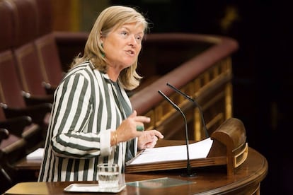 Àngels Ponsa, nueva consejera de Cultura de la Generalitat, en el Parlament de Catalunya.