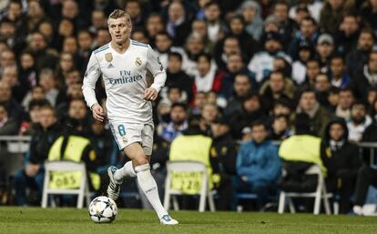 Toni Kroos, durante el partido contra el PSG en el Bernabéu.