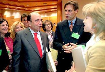 Emilio Botín, ayer, tras su intervención en el Congreso de Parlamentarios Iberoamericanos en la Red.