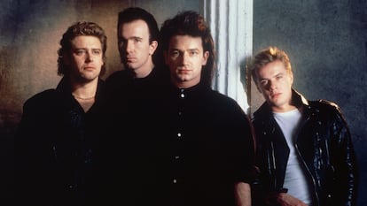 Adam Clayton, The Edge, Bono e Larry Mullen Jr. – ou seja, o U2 inteiro – numa foto do começo da carreira.