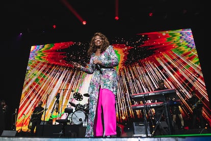 Gloria Gaynor durante un concierto en Madrid en 2024.