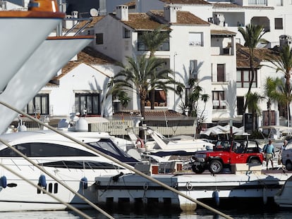 Yates en Puerto Banús, en Málaga