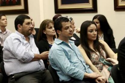 Algunas parejas, en la audiencia de la CIDH sobre la fecundación in vitro