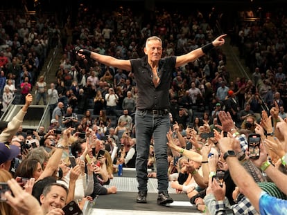 ELMONT, NEW YORK - APRIL 11:  Bruce Springsteen performs at UBS Arena on April 11, 2023 in Elmont, New York. (Photo by Kevin Mazur/Getty Images)