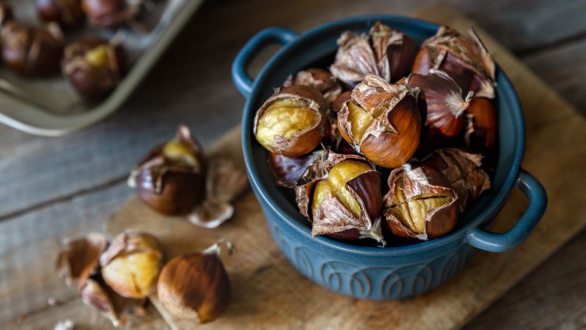 El abridor de castañas que facilita una de las prácticas más típicas del otoño