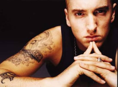 El <i>rapero</i> estadounidense Eminem, en 2002, año de publicación de su disco más exitoso, <i>The Eminem show.</i>
