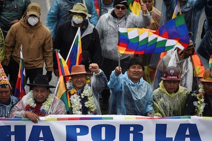 Evo Morales y Luis Arce en la llegada de la marcha a La Paz este lunes