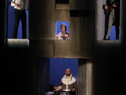 Escena de la representación de Hamlet.