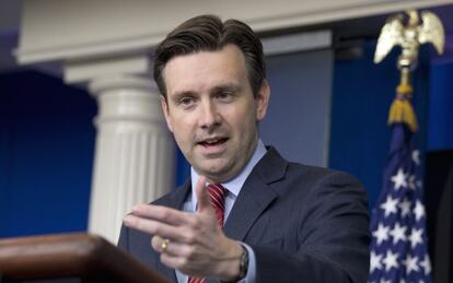 El portavoz de la Casa Blanca Josh Earnest este lunes