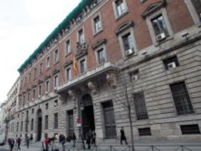 Sede del Ministerio de Hacienda en la calle Alcal&aacute; de Madrid. 