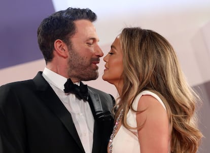 Ben Affleck y Jennifer Lopez en la proyección de 'El último duelo' en el Festival de Venecia, el pasado 10 de septiembre.