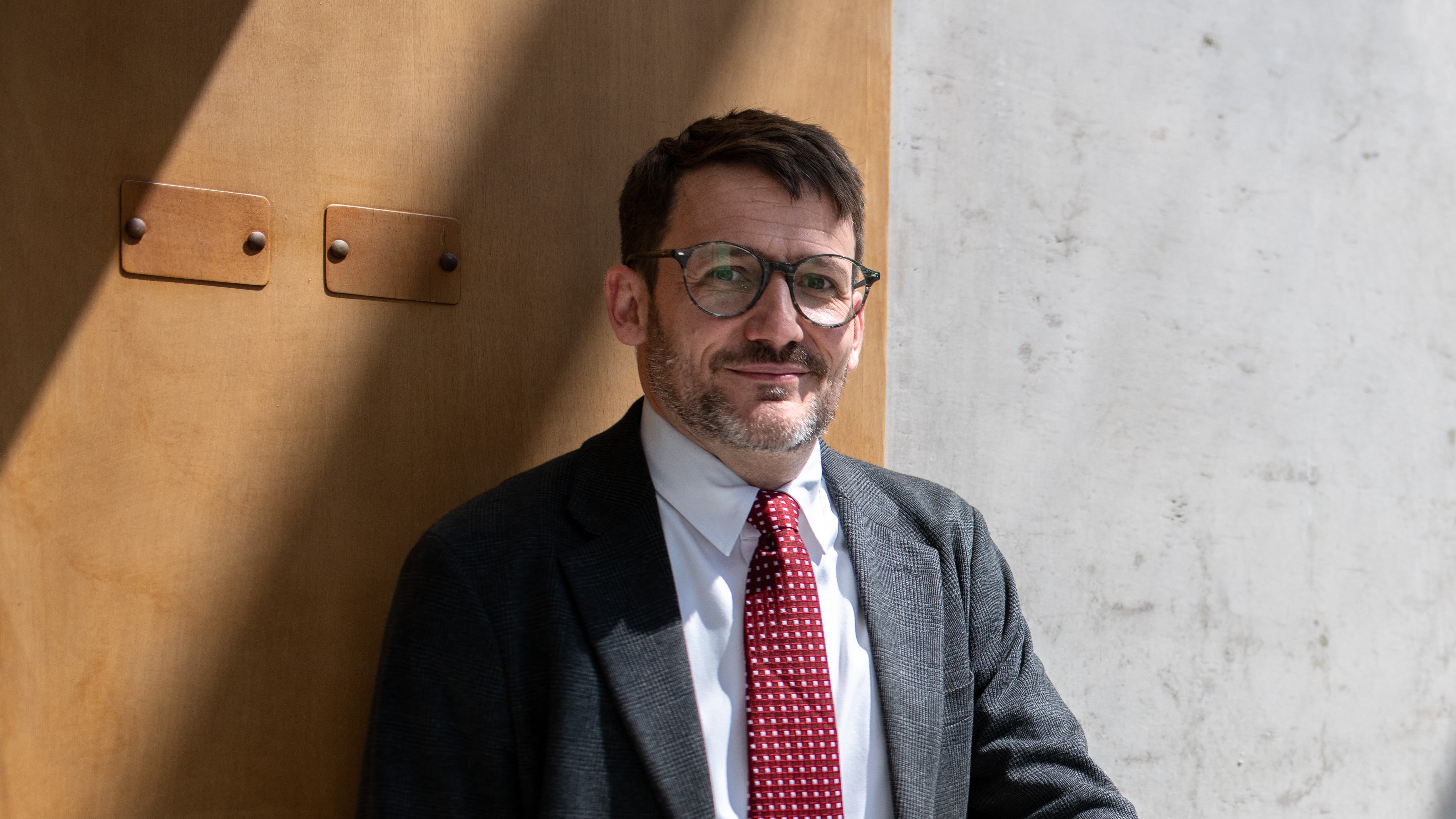 La oposición confirma una acusación constitucional contra el exministro Diego Pardow por el error en los cobros de la luz