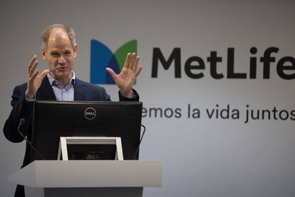 Abel Antón, director de la carrera, durante la presentación de la prueba.