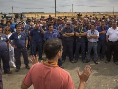 Concentraci&oacute;n de los trabajadores de la base de Mor&oacute;n, en septiembre.