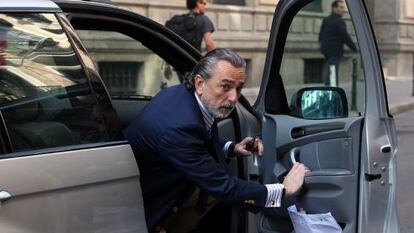 Alleged Gürtel ringleader Francisco Correa arrives at the Madrid court on Thursday.