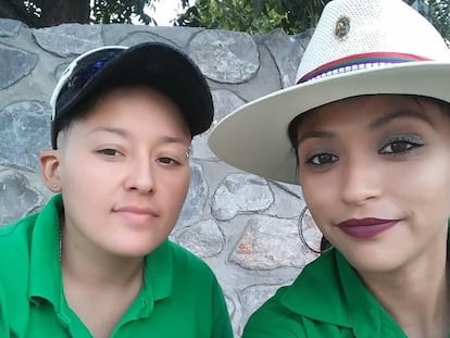 Las dos mujeres de la comunidad LGTB+ asesinadas en Ciudad Juárez, identificadas como Tania y Nohemí.