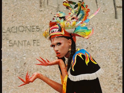 Inti, participante en el programa 'Drag Race', fotografiada en la Plaza de Colón de Madrid.