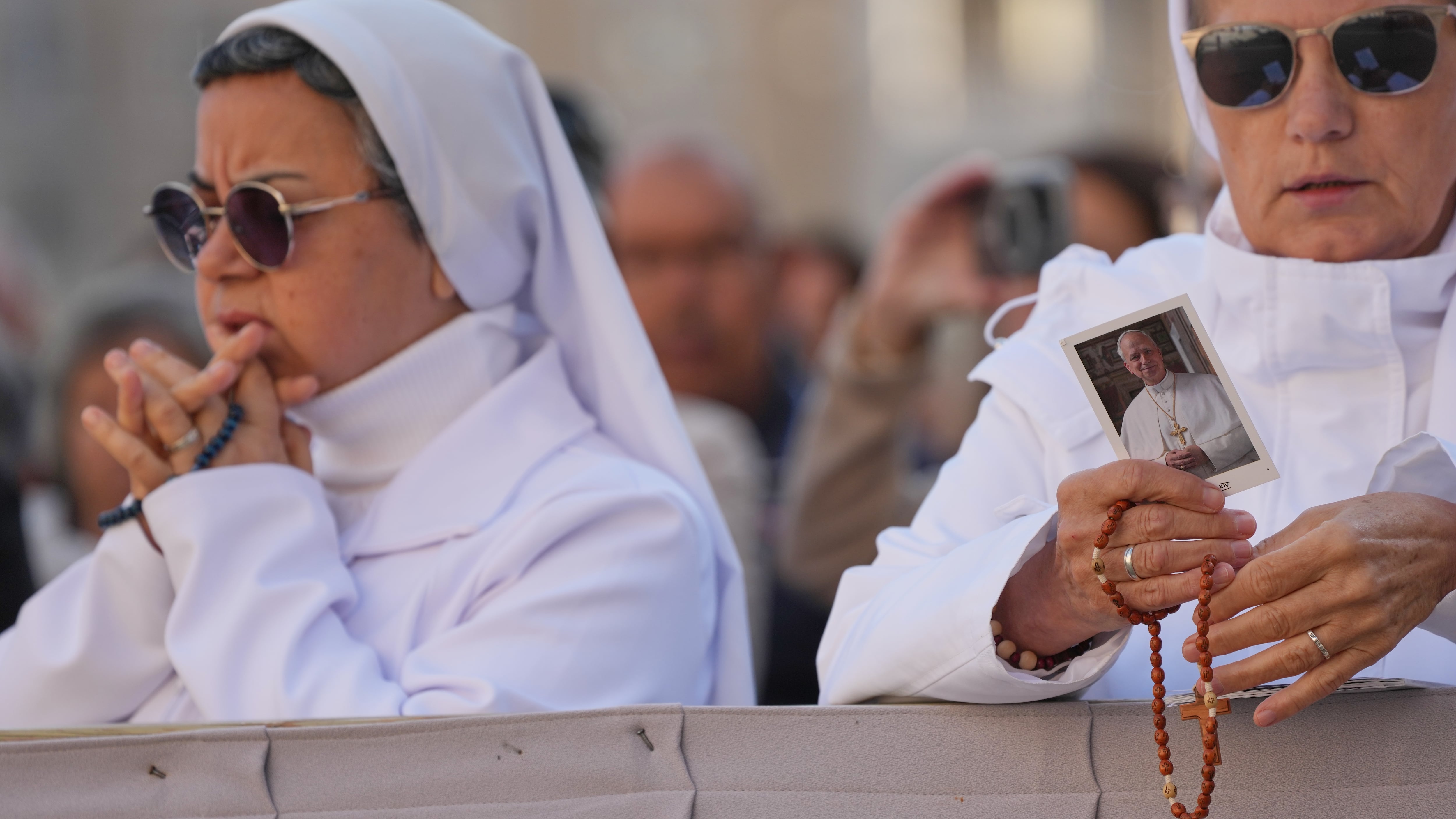 Un nuevo parte médico del Vaticano informa de que el Papa se recupera favorablemente tras la extirpación de un tumor maligno Un nuevo parte médico del Vaticano informa de que el Papa se recupera favorablemente tras la extirpación de un tumor maligno