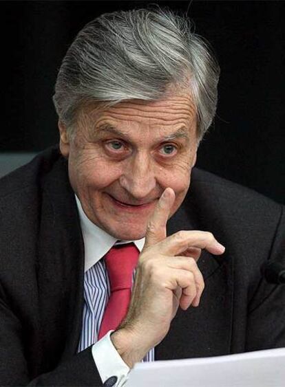 El presidente del BCE, Jean-Claude Trichet, durante la conferencia de prensa en Francfort.