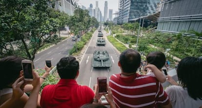 Desfile militar el domingo en Singapur.