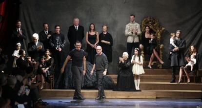 Stefano Gabbana (esquerda) e Domenico Dolce, após um desfile em Milão.