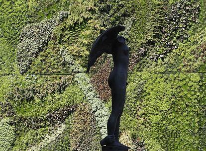 Son unas impresionantes esculturas que van desde bustos a torsos alados, escenas mitológicas y personajes fantásticos. <i>El Nacimiento de Venus</i>, <i>El Centauro</i> o <i>El Eros Bendato Screpolato</i>. 
Destaca su grado de expresividad, el gusto por el detalle y la perfecta representación del cuerpo humano a semejanza de los maestros clásicos.